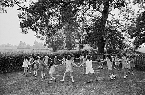 Primary school game, Wichenford Worcs  (1969)