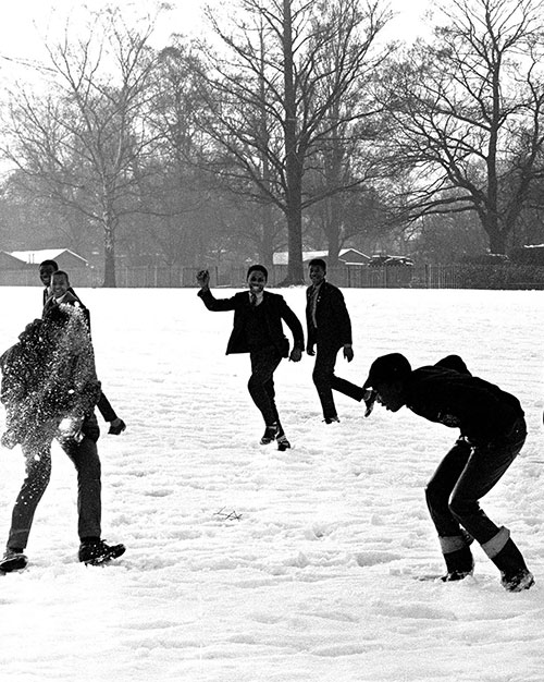 Children leaving school and playing in the snow, Handsworth,Birmingham  (1966)