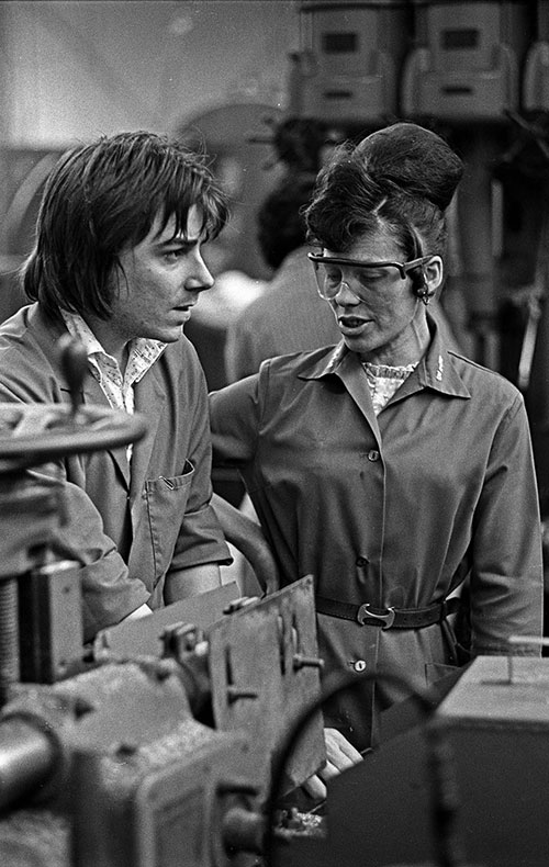 Discussion on the production line Lee Howl pump factory Tipton  (1978)