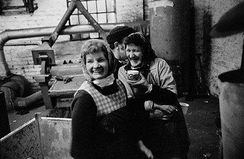 Ribaldry at Lee Howl's pump factory Tipton  (1978)