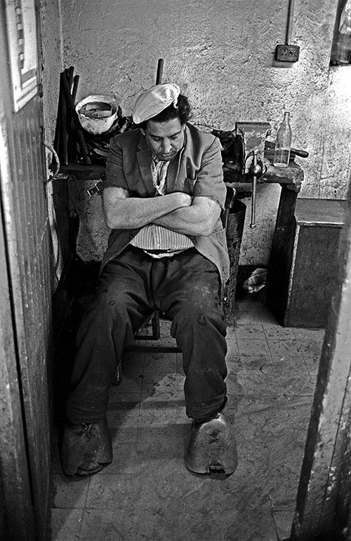 Having a kip , Birchley Rolling Mills Oldbury  (1976)