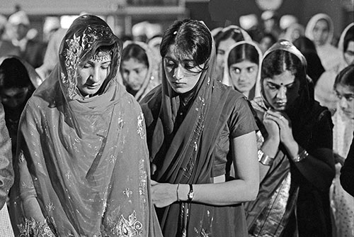 Bride at a Hindhu wedding Wolverhampton  (1978)